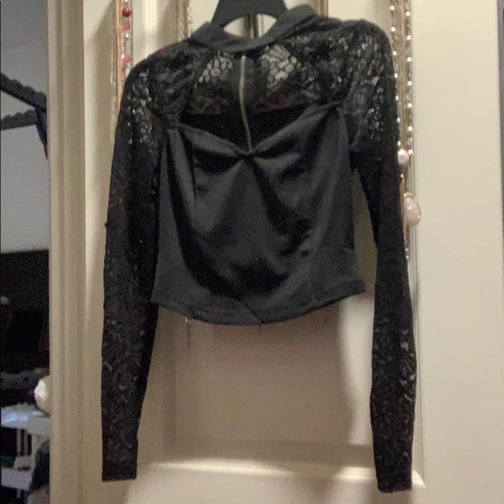 Black Lace Long Sleeve Choker Crop Top